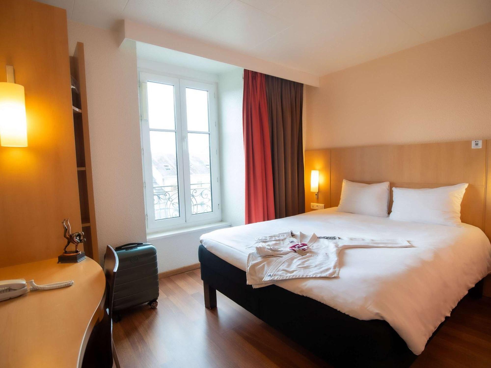 Ibis Limoges Centre Hotel Exterior photo